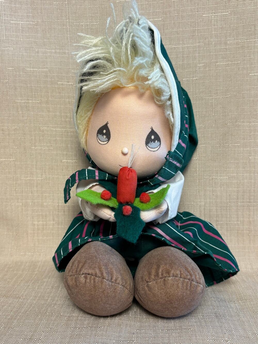 Precious Moments Debbie 1991 Applause Mistletoe Christmas Holiday Plush Doll
